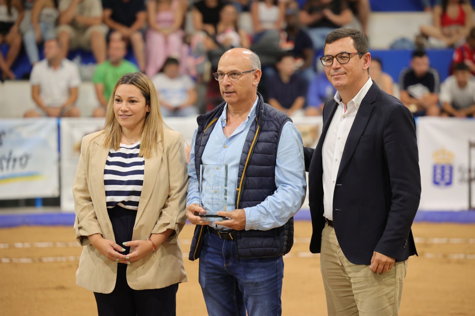 Las imágenes de la gran fiesta de la Luchada Institucional en Vecindario