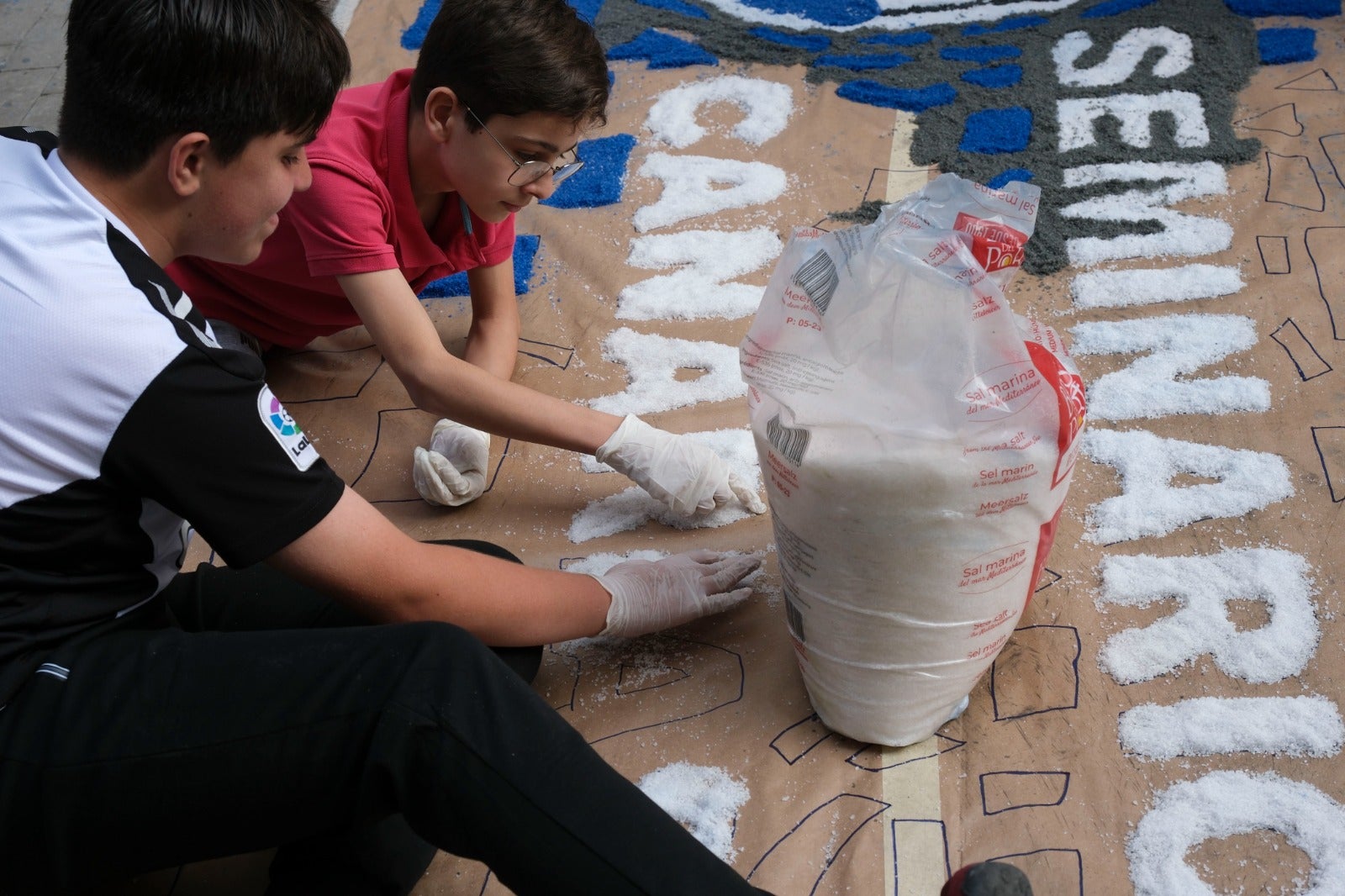 Flores, pasión y serrín en Vegueta