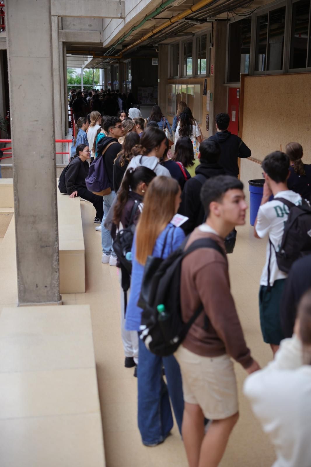 El inicio de las pruebas de la selectividad en Canarias, en imágenes