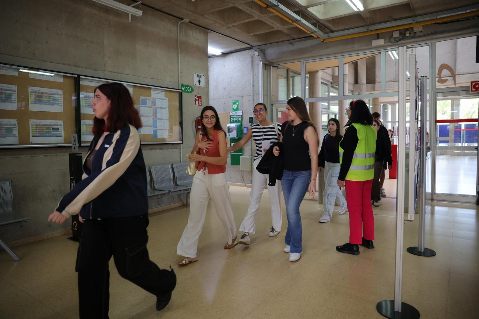 El inicio de las pruebas de la selectividad en Canarias, en imágenes