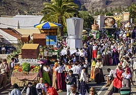 Varios miles de personas participaron en la romería de San Antonio el Chico de Mogán.