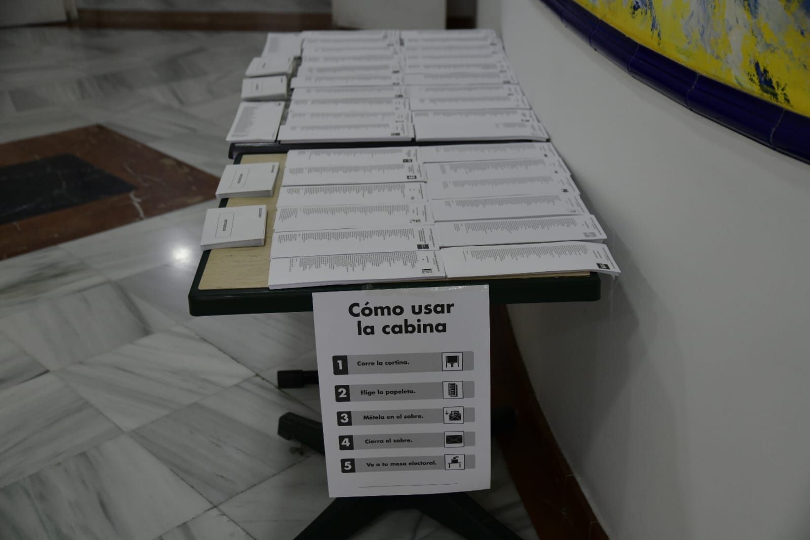 Canarias decide en las urnas su futuro en Europa