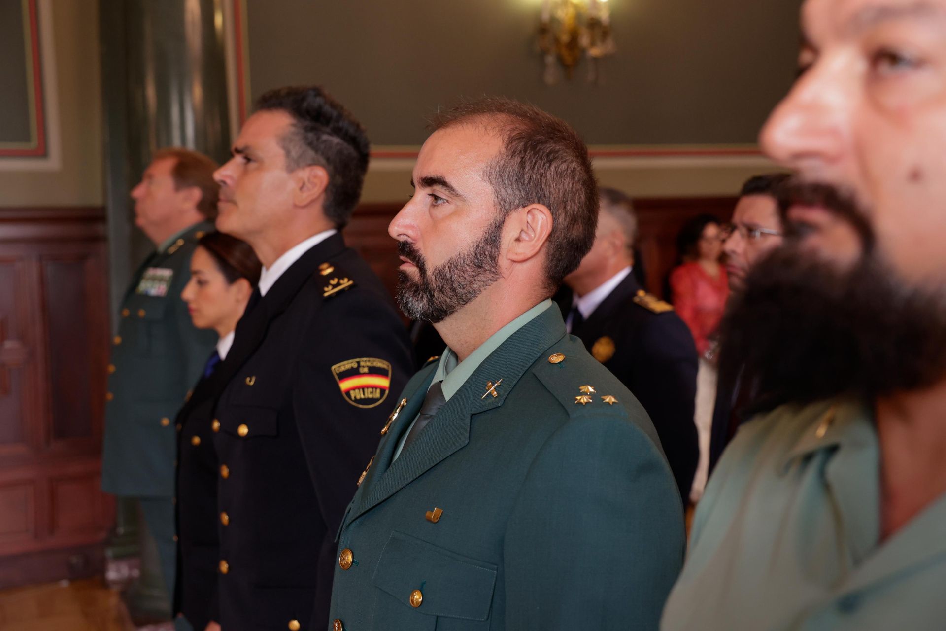 La entrega de medallas al mérito a Protección Civil, en imágenes