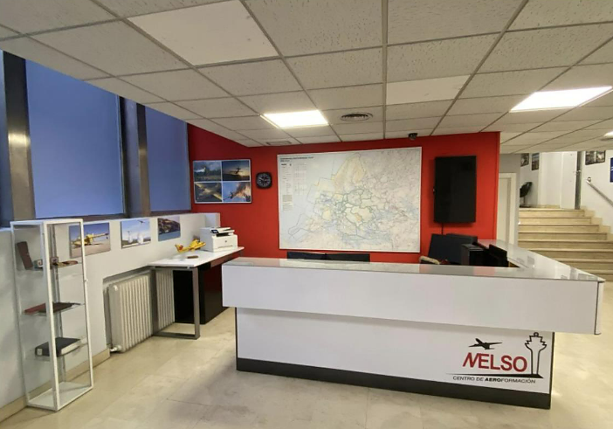 Nace una empresa canaria especializada en la formación de controladores aéreos