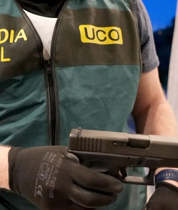 Imagen secundaria 2 - Golpe al narcotráfico de cocaína: desmantelan el &#039;cártel de los Balcanes&#039;, que usaba Canarias como base logística