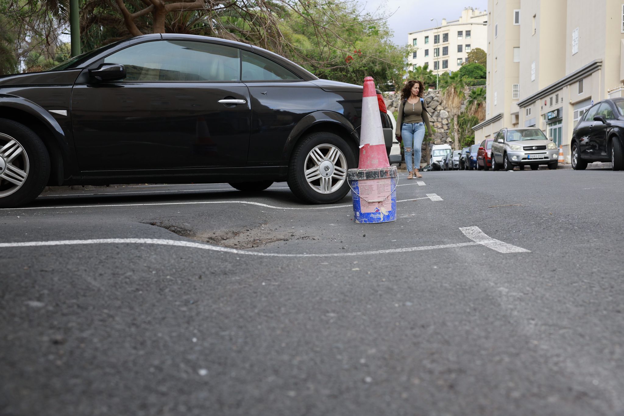Paralizan las obras en Reina Mercedes