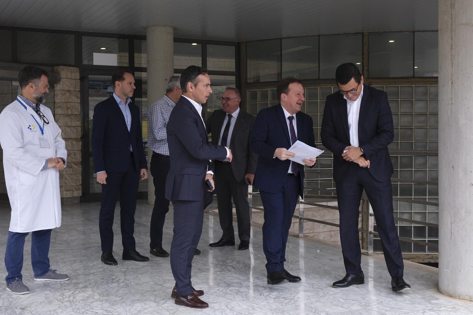 Las imágenes del 25 aniversario del Hospital Doctor Negrín