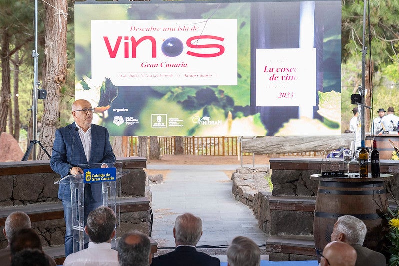 Gran Canaria descorcha su primera botella de vino de la añada de 2023