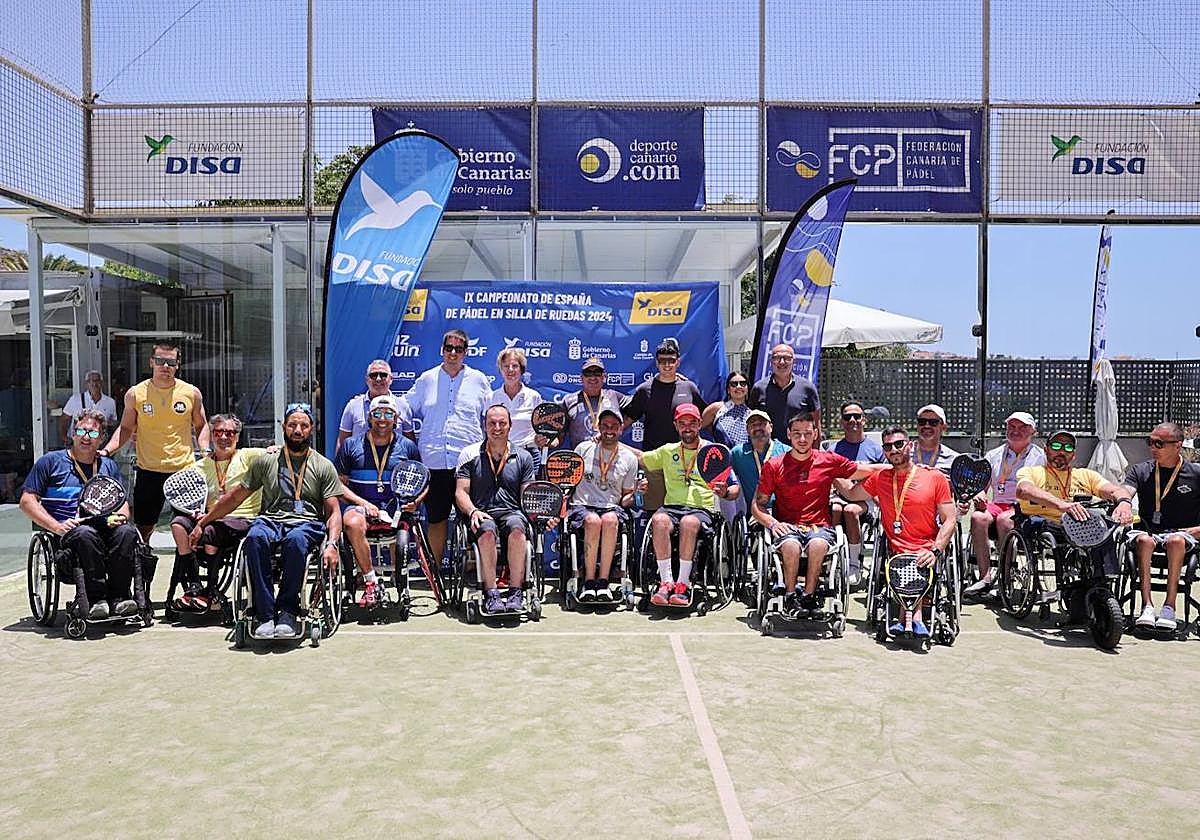 Foto de familia a la conclusión del evento que concluyó este domingo.
