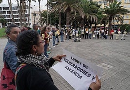 Imagen de la manifestación contra la xenofobia en la plaza de La Feria, en Las Palmas de Gran Canaria.