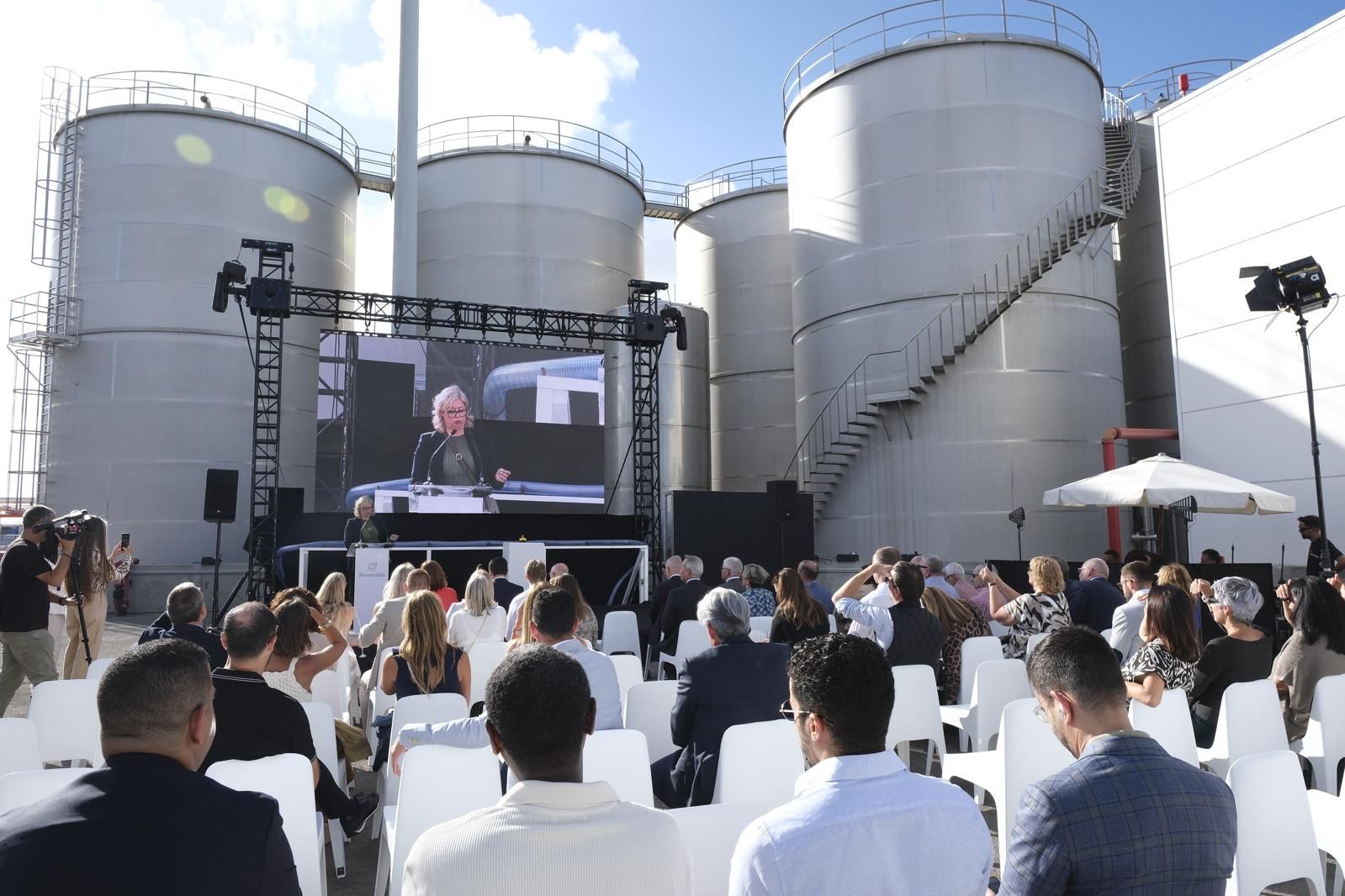 La Luz estrena la primera planta de España para tratar el aceite de pescado