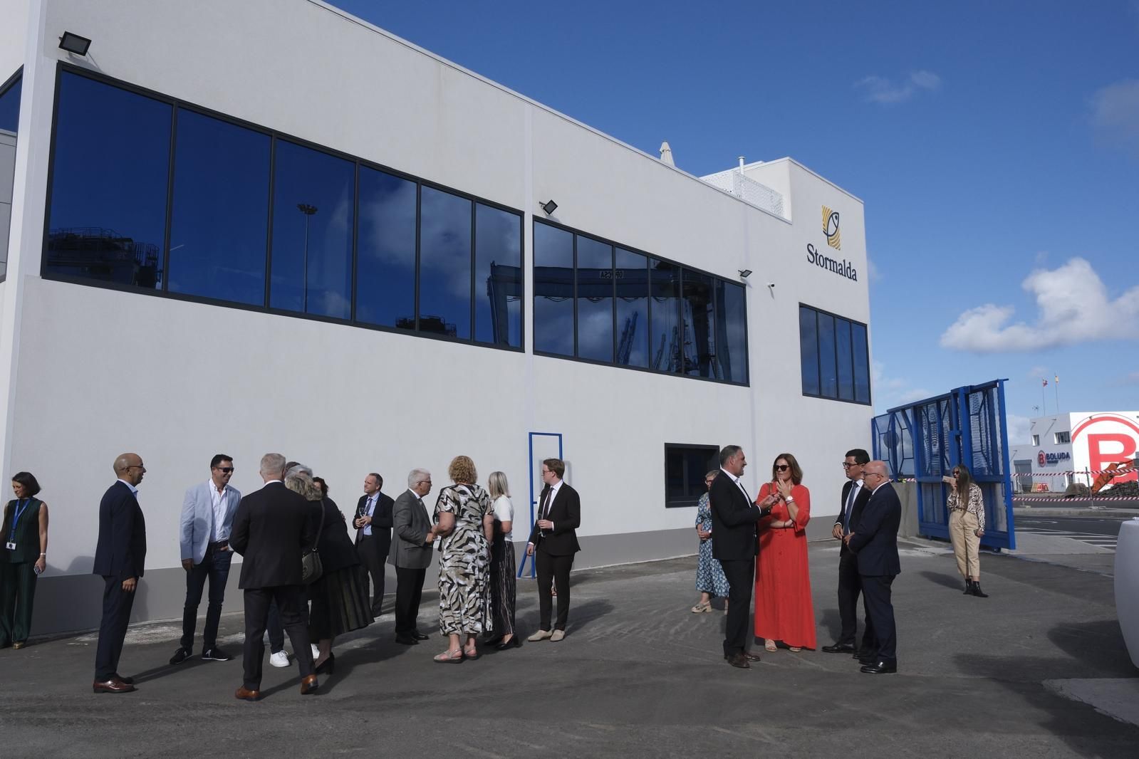 La Luz estrena la primera planta de España para tratar el aceite de pescado