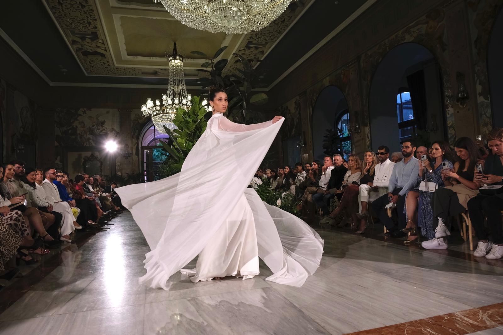 La segunda jornada de la pasarela &#039;Colección Bridal, Gran Canaria Moda Cálida&#039;, en imágenes