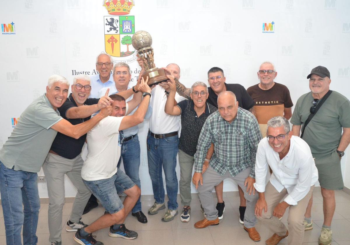 El Maspalomas Sol de Europa se reunió para celebrar su gesta.