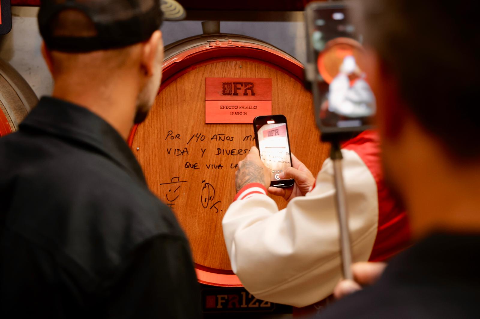 La presentación del cartel del FiestoRon, en imágenes