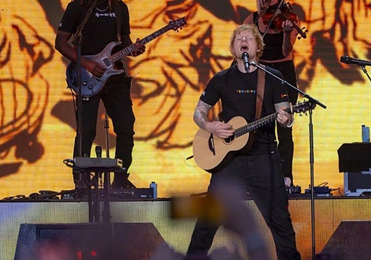 Ed Sheeran, durante su actuación.