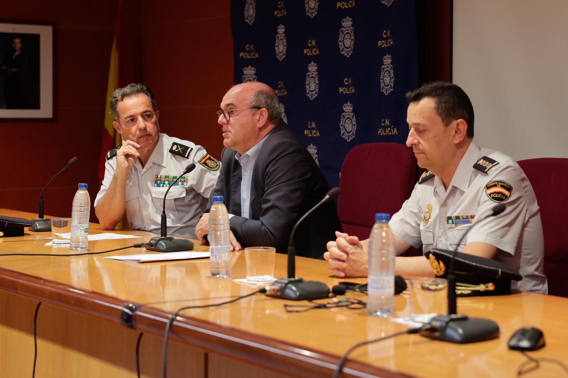 La presentación de los nuevos agentes en prácticas, en imágenes