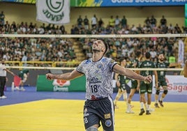 Leo Alexsander, más dinamita para el Guaguas.