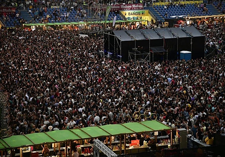 Público en el estadio de Gran Canaria.