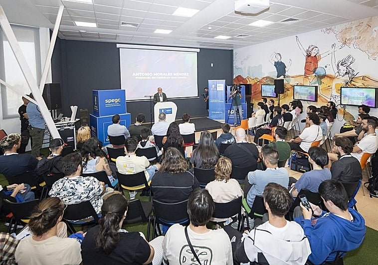 Antonio Morales inauguró la nueva edición de Gran Canaria Game Island Jam en Infecar.