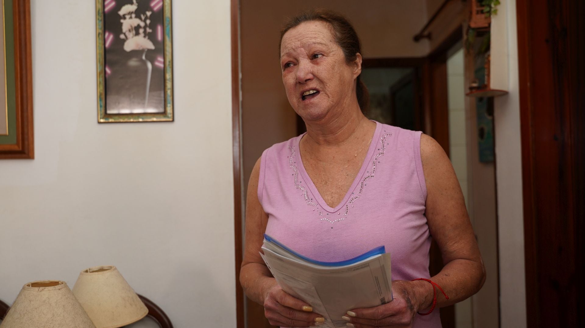 Vecina de Schamann pide ayuda para el problema de hundimiento de su casa