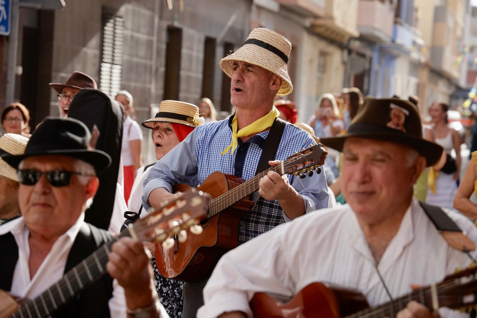 La romería ofrenda del Carmen, en imágenes