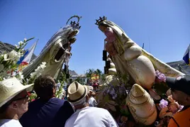 Instantes de la procesión marítima de la Virgen del Carmen.