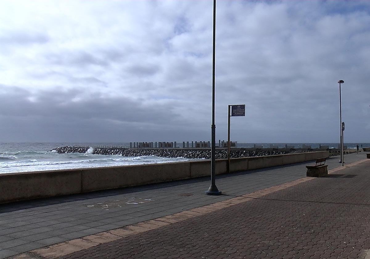 Dique sur, en El Burrero