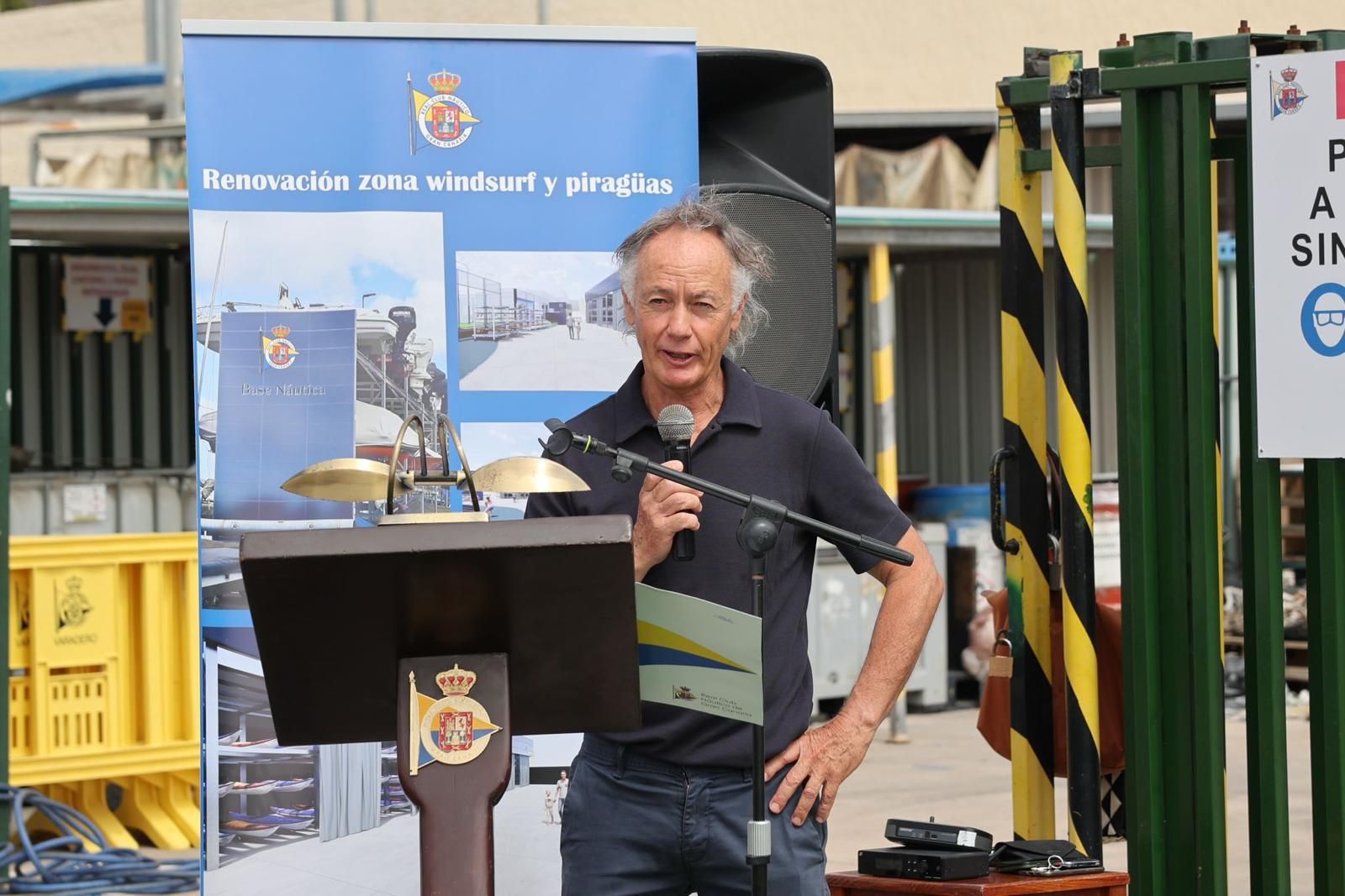 Las imágenes de la inauguración de los murales olímpicos en el Real Club Náutico