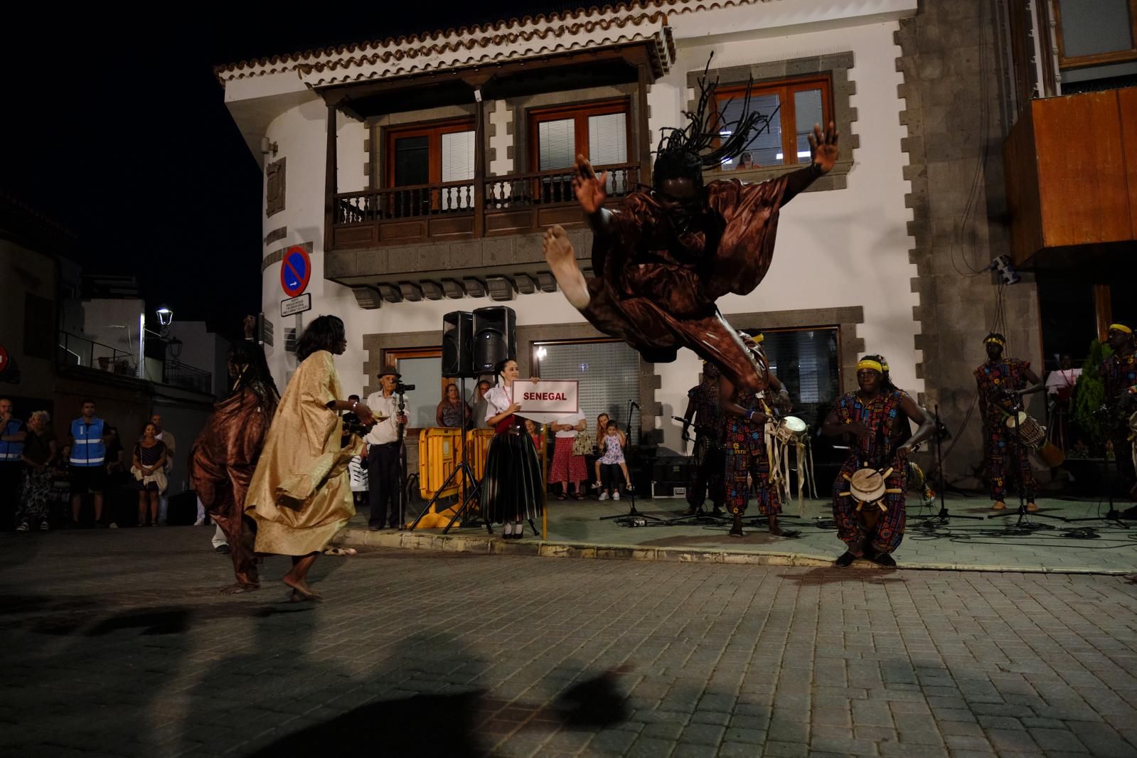 El recorrido del festival de folclore, en imágenes