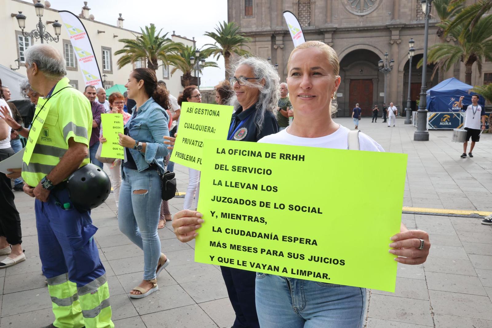La manifestación de los trabajadores municipales, en imágenes