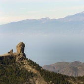 Denuncian que turistas suben al Roque Nublo pese a la prohibición por el calor