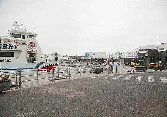 Vista el lunes del muelle de Órzola, infraestructura dependiente de Puertos Canarios.