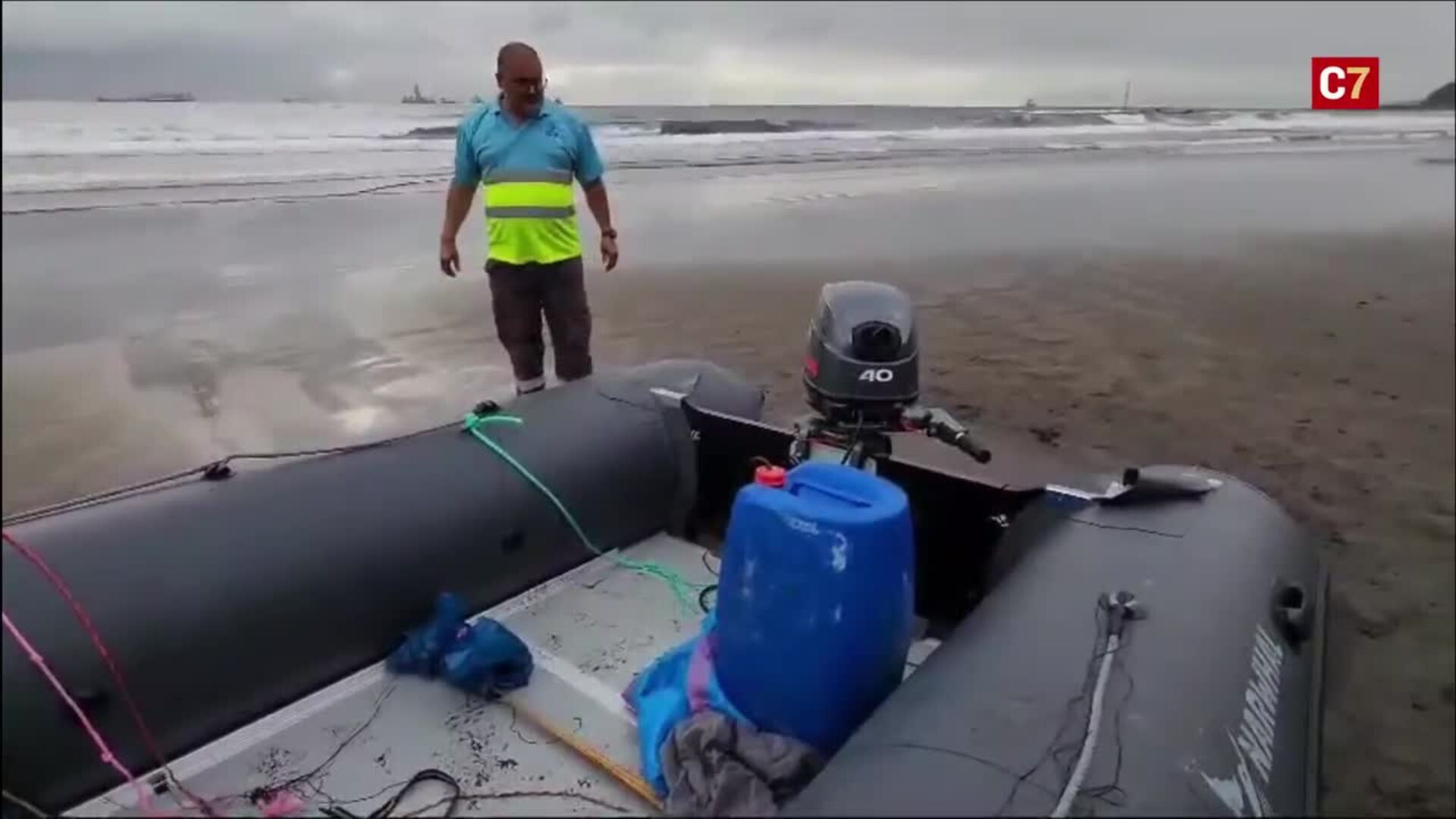 Encuentran una zodiac en La Laja posiblemente vinculada al narcotráfico