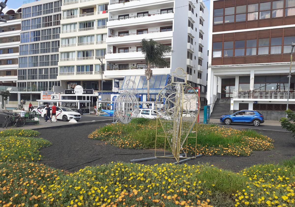 Luces navideñas en Arrecife, a finales de enero pasado.