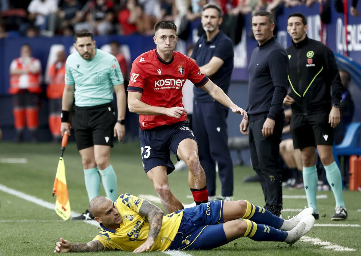 Imagen secundaria 1 - Máxima presión para Carrión: Betis y Villarreal dirimirán su futuro en 4 días