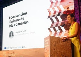 De León inauguró la I edición de la Convención Turismo de Islas Canarias.