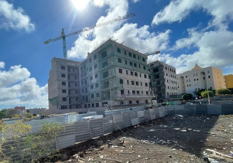 Edificación desde donde viene el ruido que molesta a los vecinos y vecinas de Las Torres.