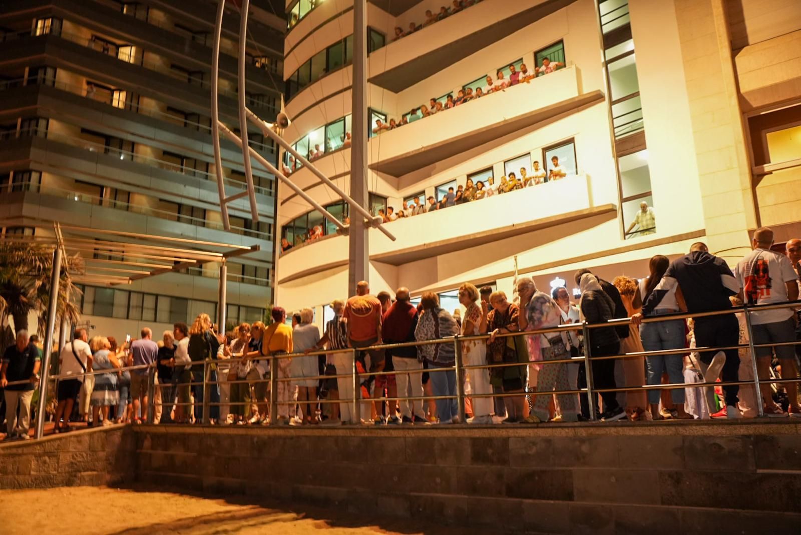 El chapuzón de La Naval, en imágenes