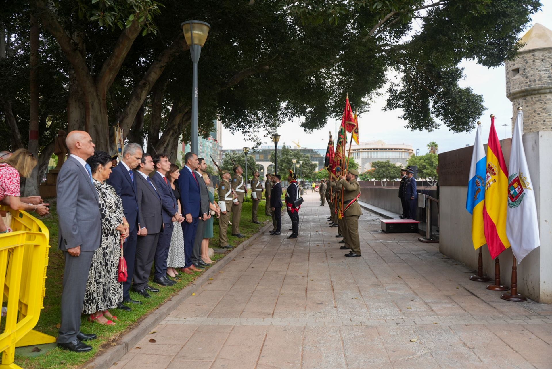 Conmemoración de la batalla naval en los jardines del Castillo de La Luz