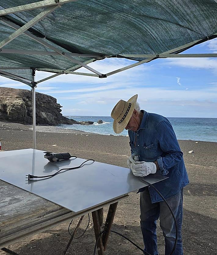 Imagen secundaria 2 - Un erizo marino, un pulpo: el Simposio de Escultura toma Ajuy en forma de fauna marina