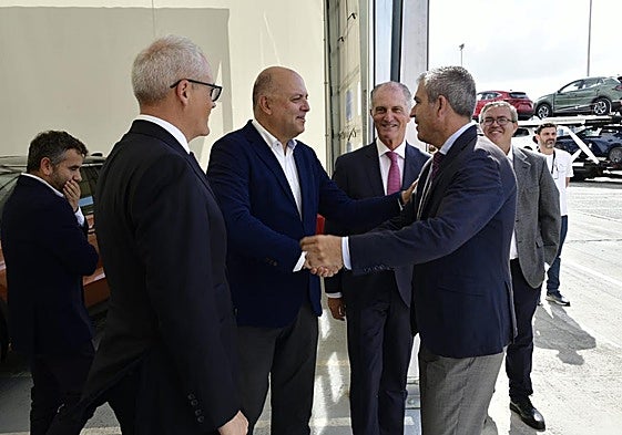 Las imágenes de la inauguración de la nueva terminal de coches de Boluda