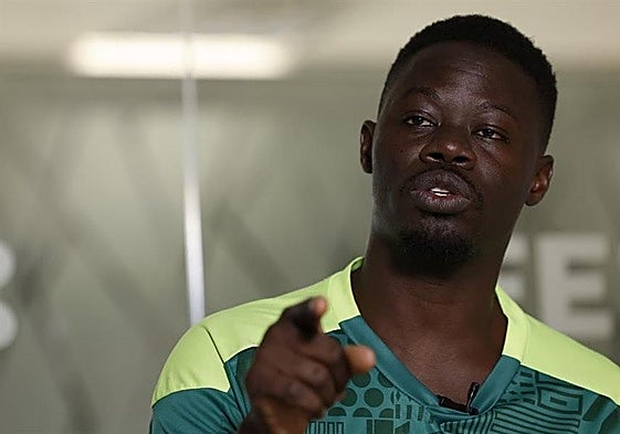 El actor Thimbo Samb, todo un referente para la juventud de Senegal.