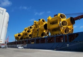 El 'UHL Force', en el puerto de Las Palmas.