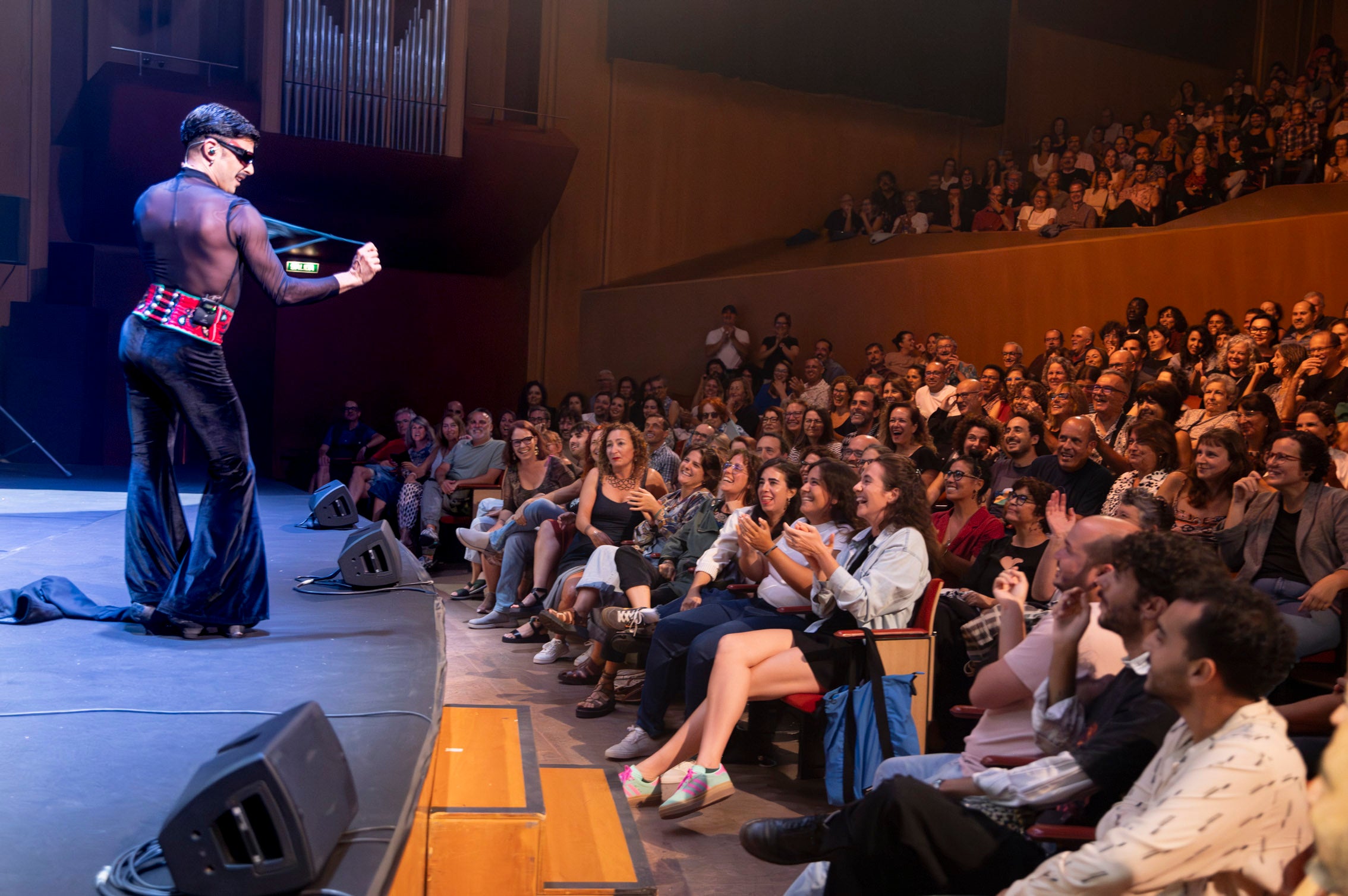 Rodrigo Cuevas cautiva al público grancanario