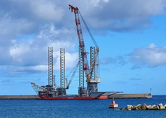 El Buque Wind Peak en el Puerto de Las Palmas.