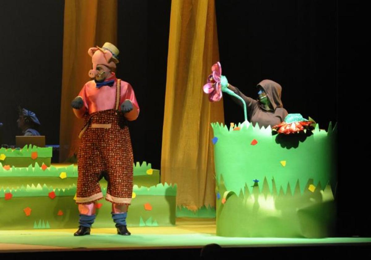 Zalakadula anuncia nuevas funciones para su navideña 'Tamarania' en el Pérez Galdós