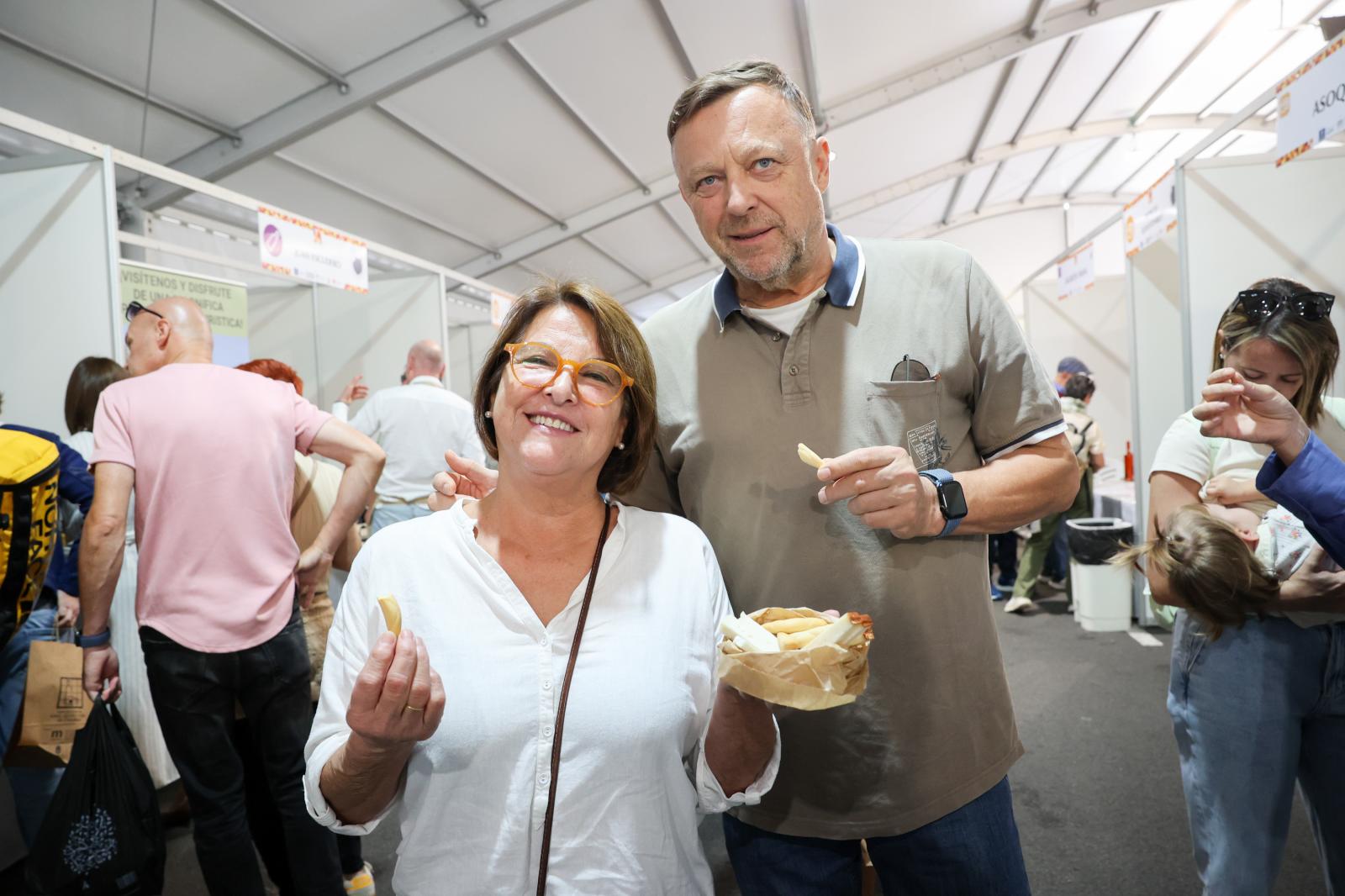 Las mejores imágenes de la feria regional de vino, queso y miel en Santa Brígida