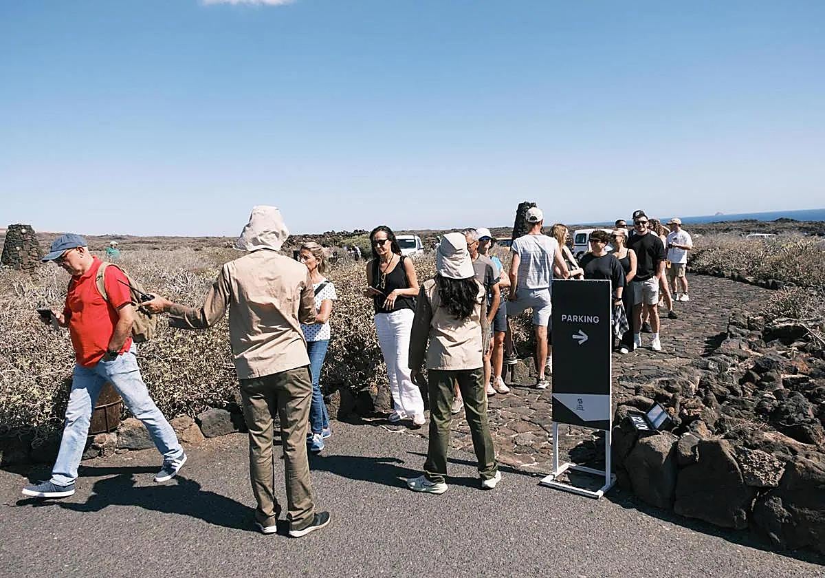 La Cueva de Los Verdes, en la parte de entrada.