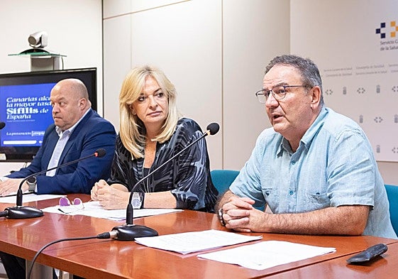 José Díaz-Flores, Esther Monzón y Álvaro Torres, en la presentación de la campaña.
